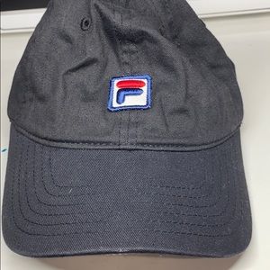 Fila cap